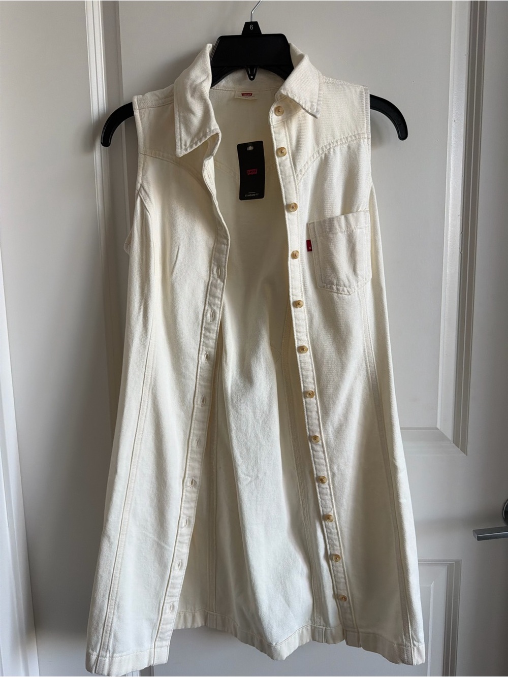 Levi's Off-White Sleeveless Button-Front Dress